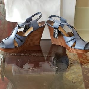 Chloe Wedged Heel Sandal